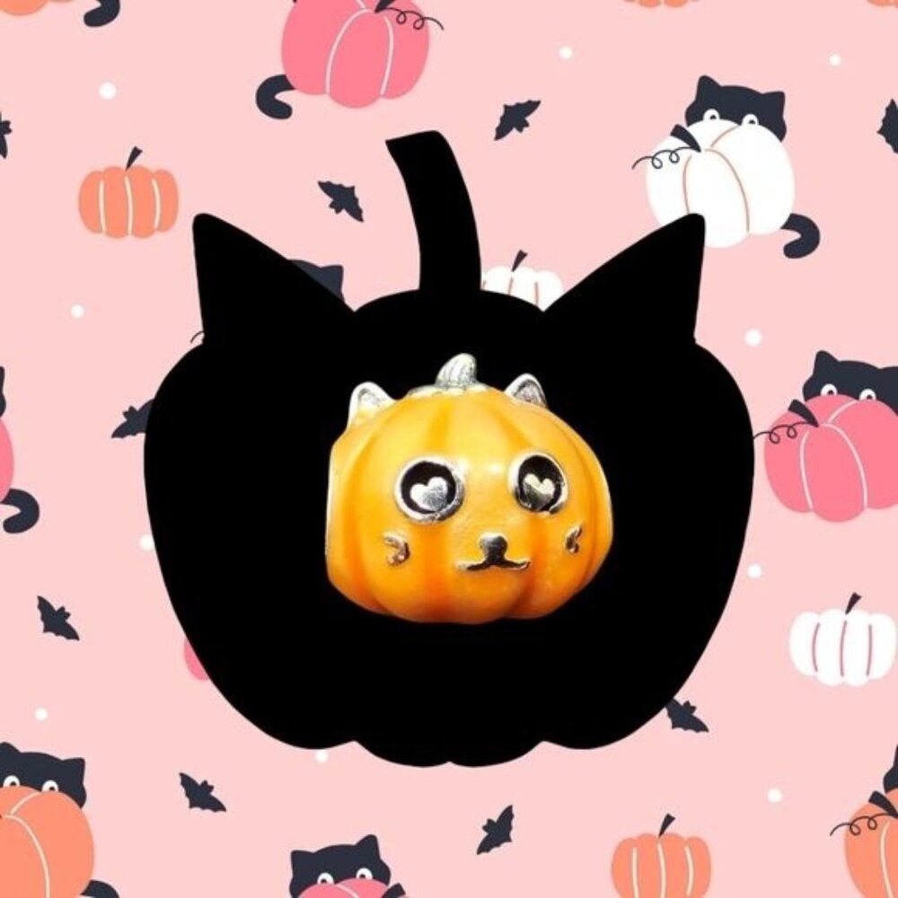 🎃 Night Glow‎ Pumpkin Cat Charm in 925 Silver (NWOT)